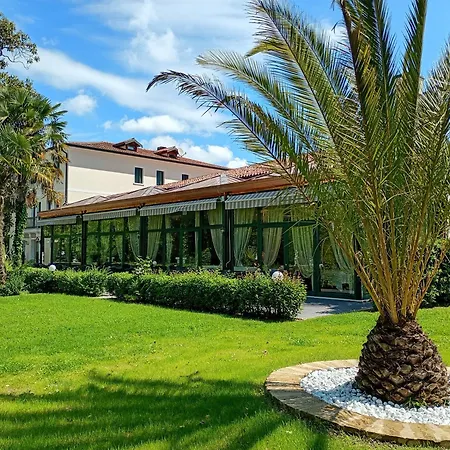 Отель Pace Park Bolognese 4*