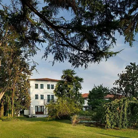 Отель Pace Park Bolognese 4*