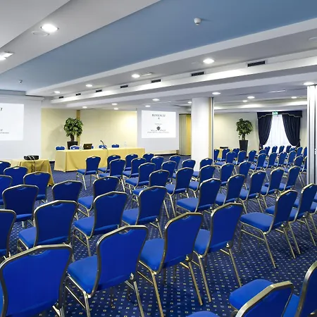 Pace Park Bolognese Отель