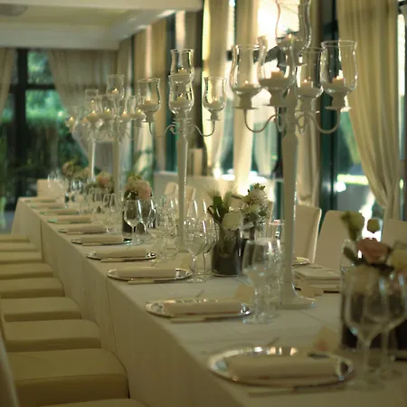 Pace Park Bolognese Otel 4*